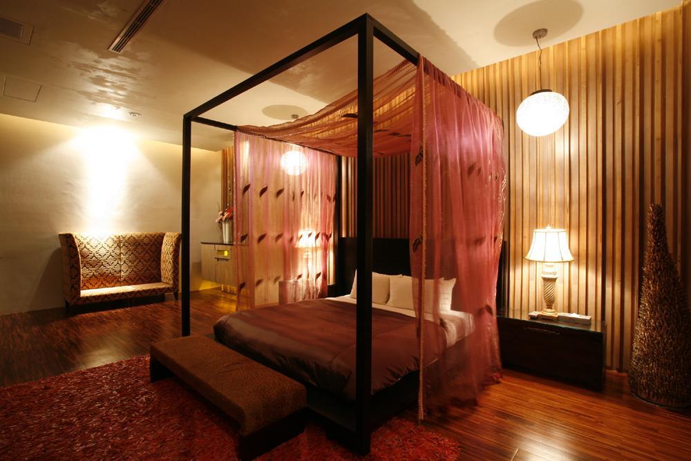 Chateau Boutique Motel Taichung Exterior foto